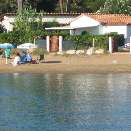 Casina Mare Sulla Spiaggia Capoliveri  Dış mekan fotoğraf