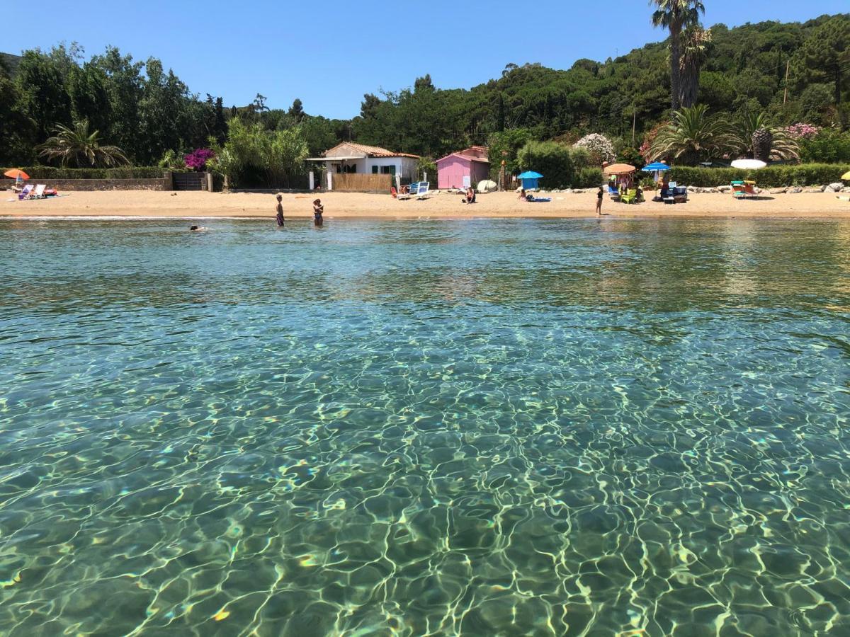 Casina Mare Sulla Spiaggia Capoliveri  Dış mekan fotoğraf