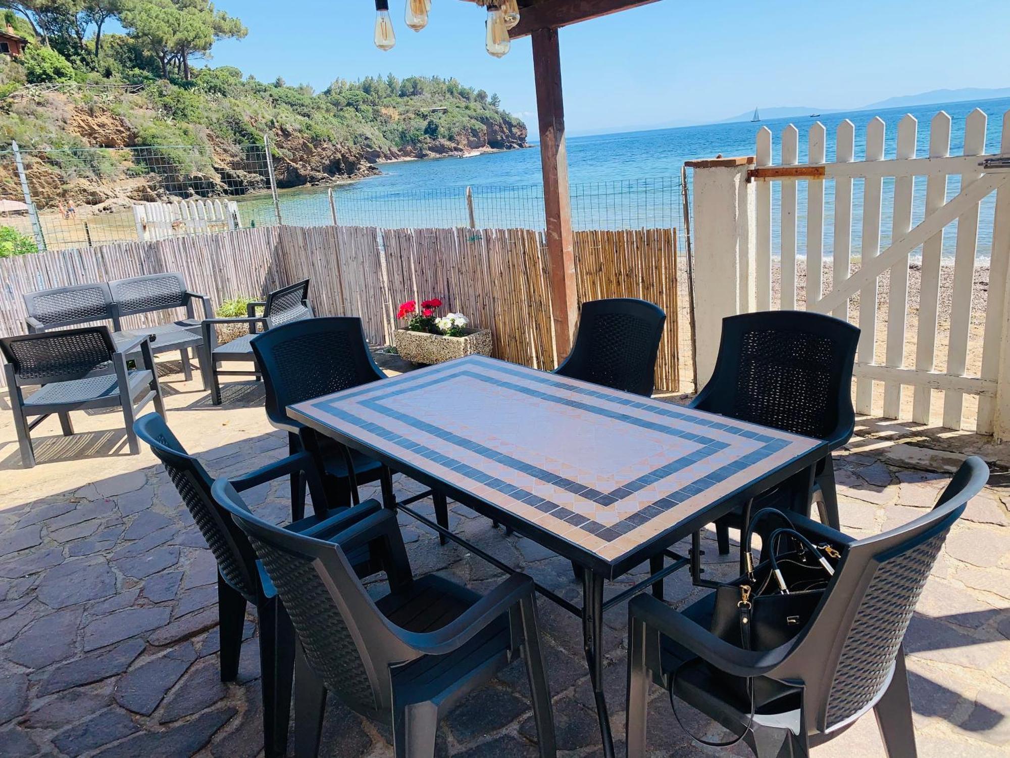 Casina Mare Sulla Spiaggia Capoliveri  Dış mekan fotoğraf
