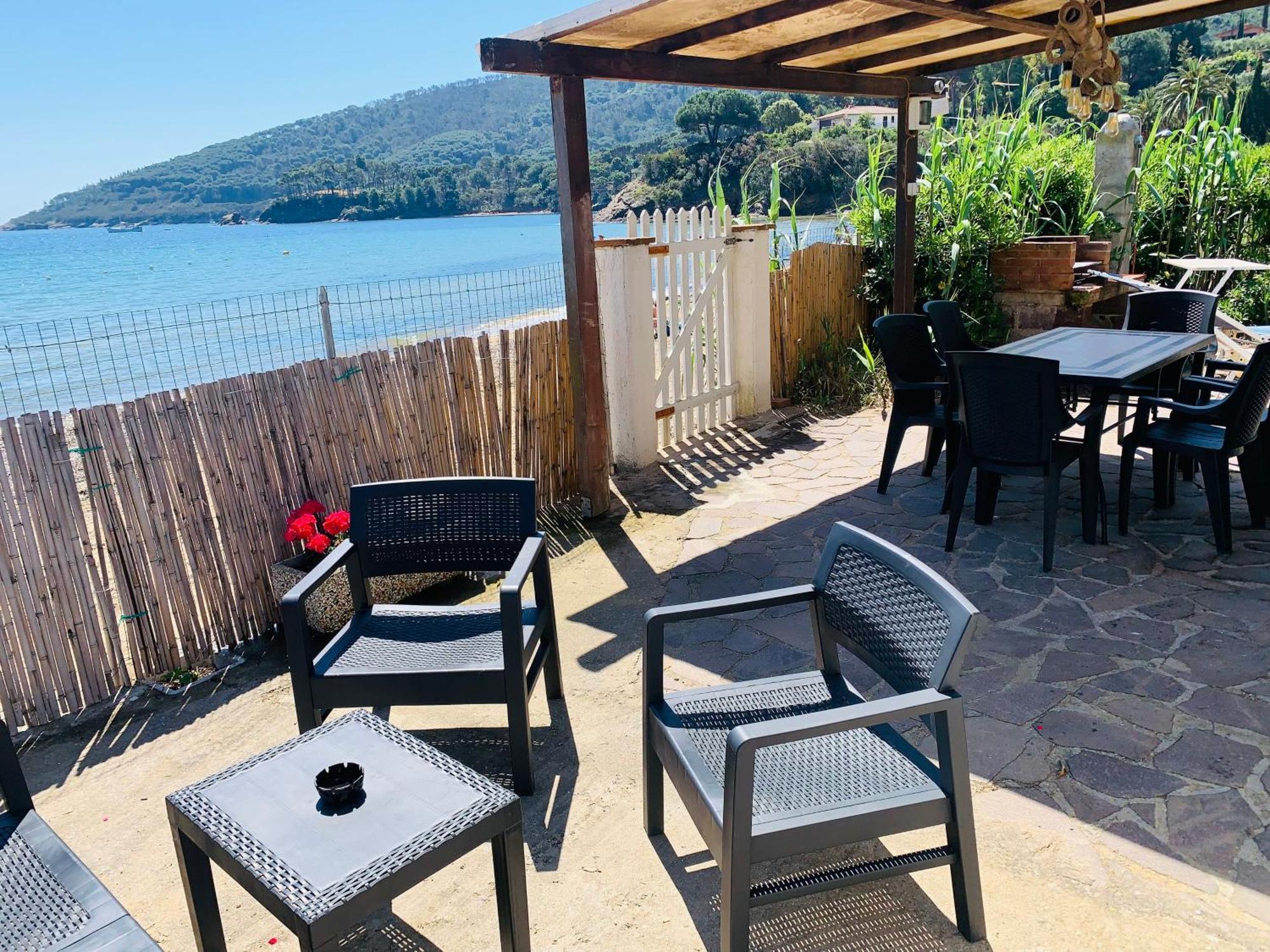 Casina Mare Sulla Spiaggia Capoliveri  Dış mekan fotoğraf